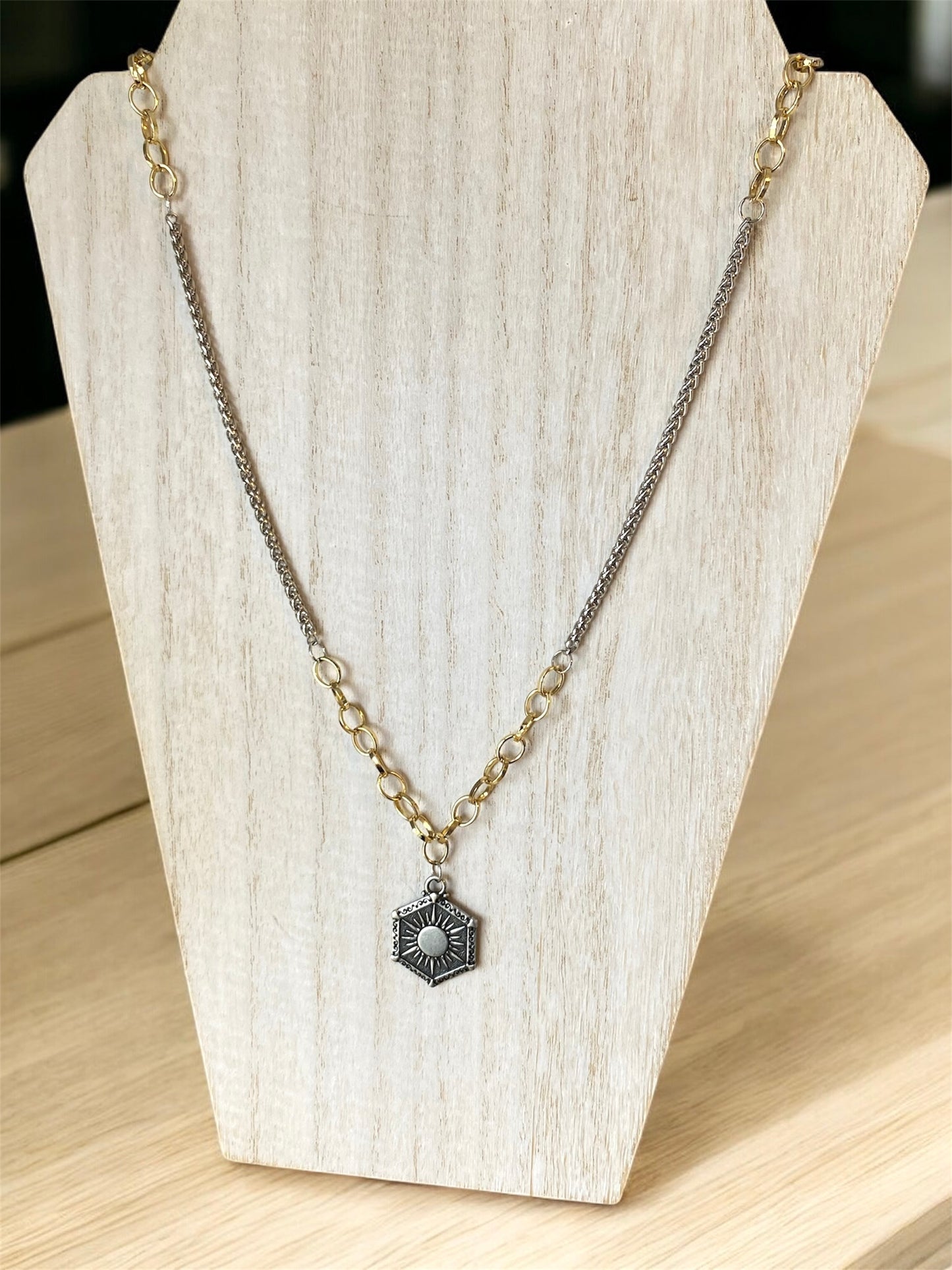 The Heavenly Lights Necklace - Gold & Silver Chain