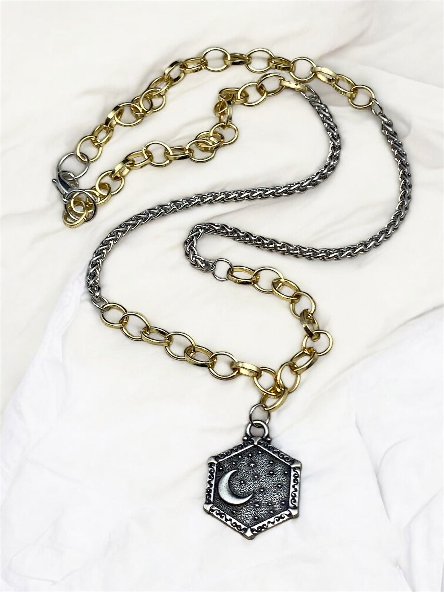 The Heavenly Lights Necklace - Gold & Silver Chain