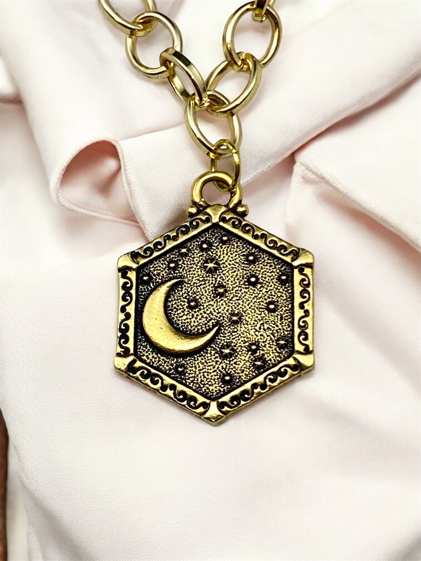 Heavenly Lights Necklace - Gold Rolo Chain