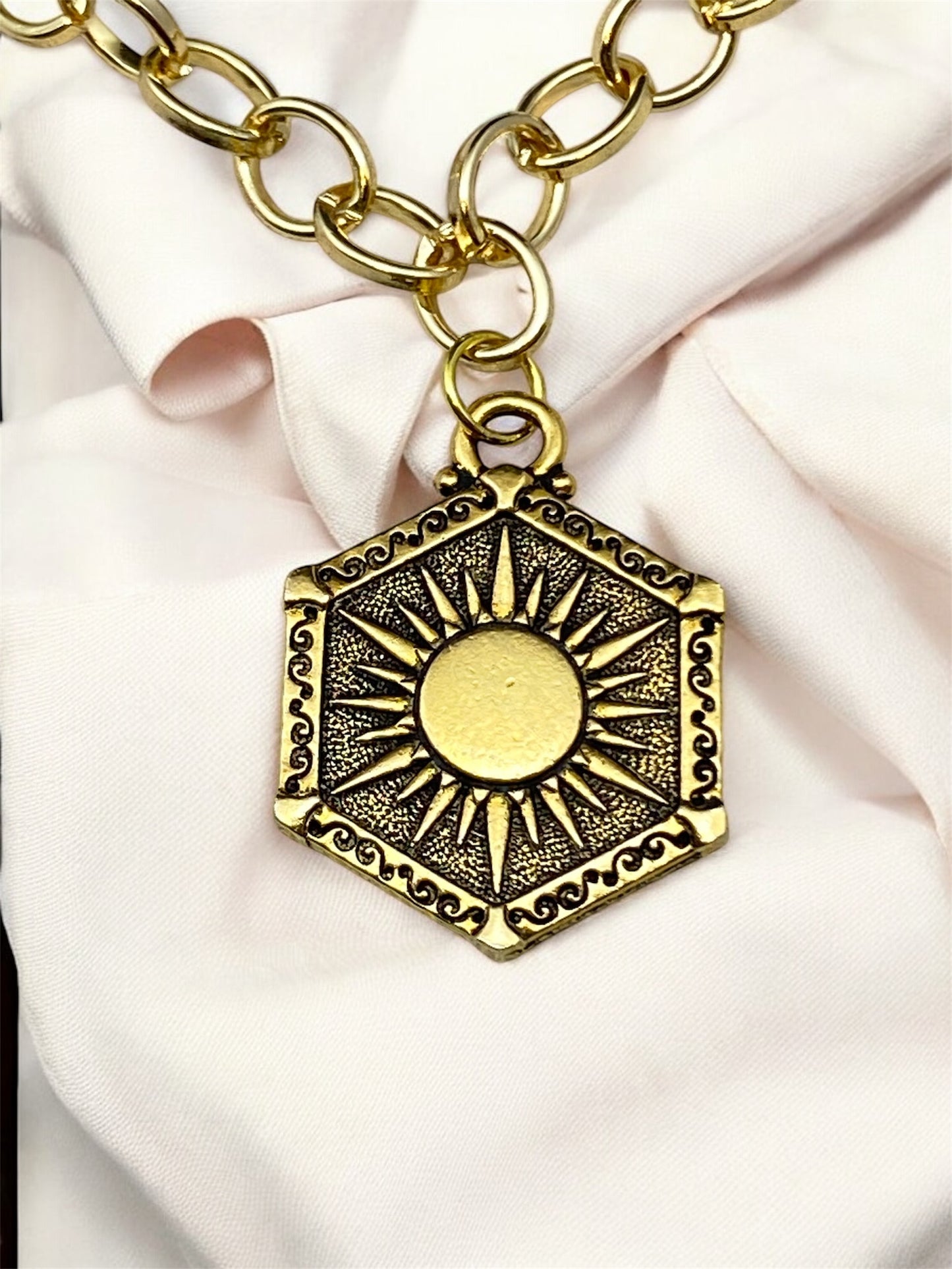 Heavenly Lights Necklace - Gold Rolo Chain