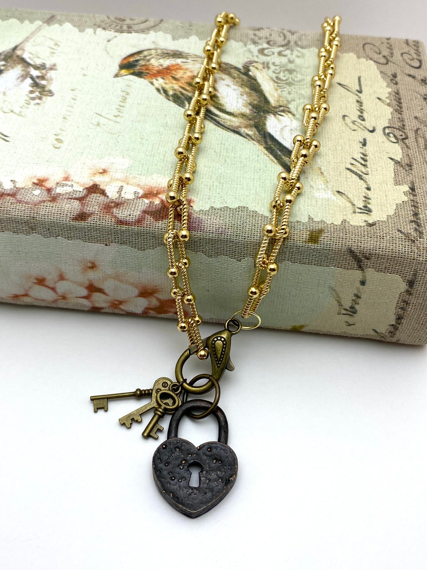 Jewelry, Gold Lock And Key Necklace